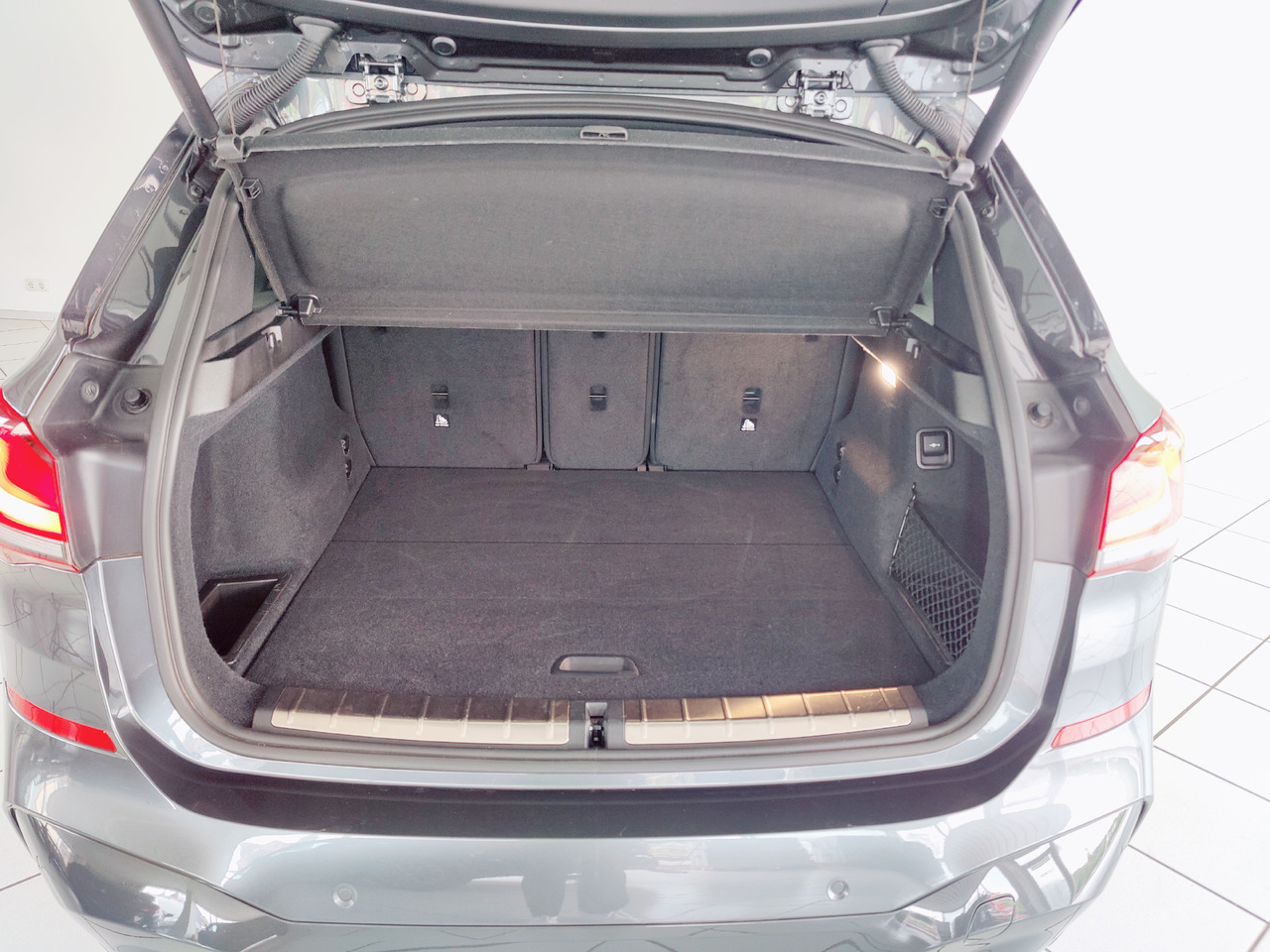 SUV/ Todoterreno BMW X1 xDrive 20 d M Sport Navi Ambiente PDC SHZ Apple Android: foto 14 SUV/ Todoterreno BMW X1 xDrive 20 d M Sport Navi Ambiente PDC SHZ Apple Android: foto 14