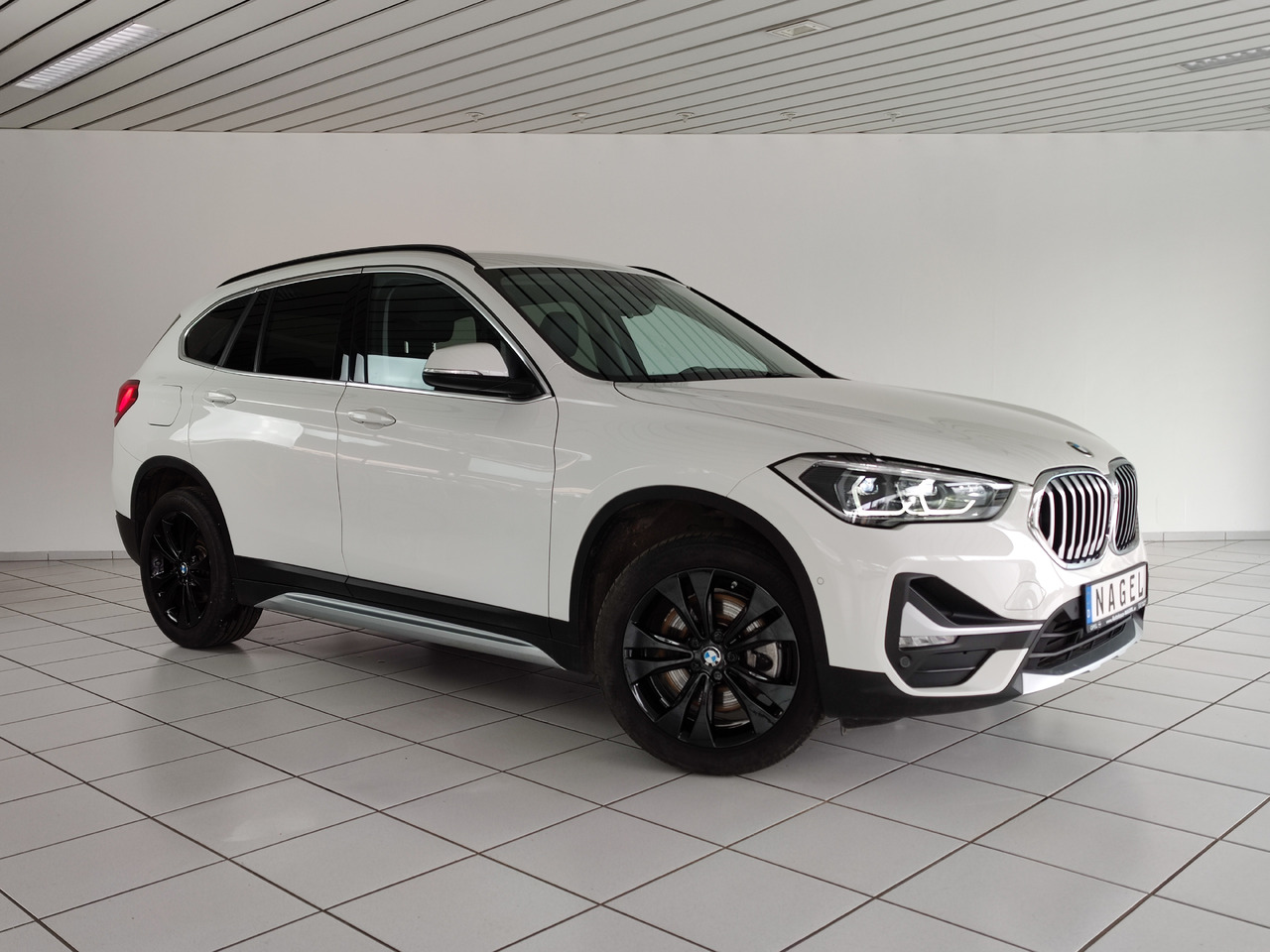 BMW X1 xDrive 20 i xLine Navi Rükam Leder DAB - SUV/ Todoterreno: foto 2 BMW X1 xDrive 20 i xLine Navi Rükam Leder DAB - SUV/ Todoterreno: foto 2