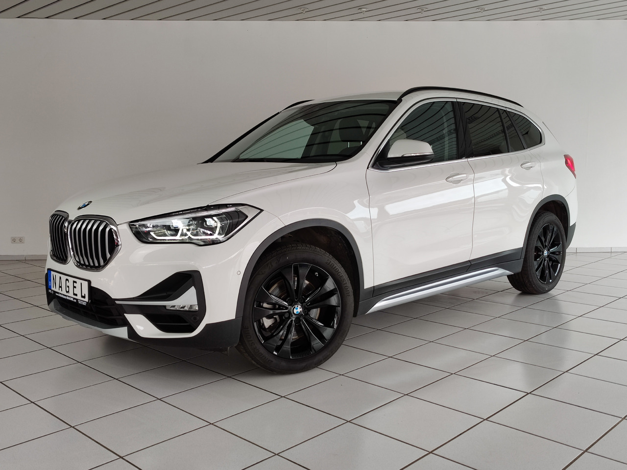 BMW X1 xDrive 20 i xLine Navi Rükam Leder DAB - SUV/ Todoterreno: foto 1 BMW X1 xDrive 20 i xLine Navi Rükam Leder DAB - SUV/ Todoterreno: foto 1