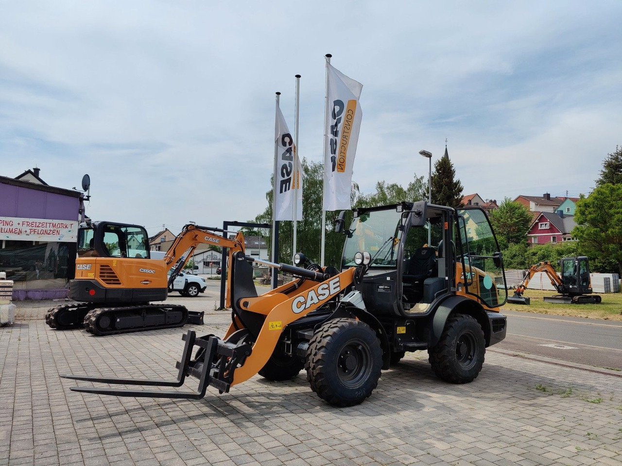 Case 021F STD ZB Radlader*AHK*Deluxe Kabine Radlader ZB mit Schaufel und Gabel Klima HZG Arbeitsscheinwerfer 2.hydraul.Zusatzkreis - Cargadora de ruedas: foto 1 Case 021F STD ZB Radlader*AHK*Deluxe Kabine Radlader ZB mit Schaufel und Gabel Klima HZG Arbeitsscheinwerfer 2.hydraul.Zusatzkreis - Cargadora de ruedas: foto 1