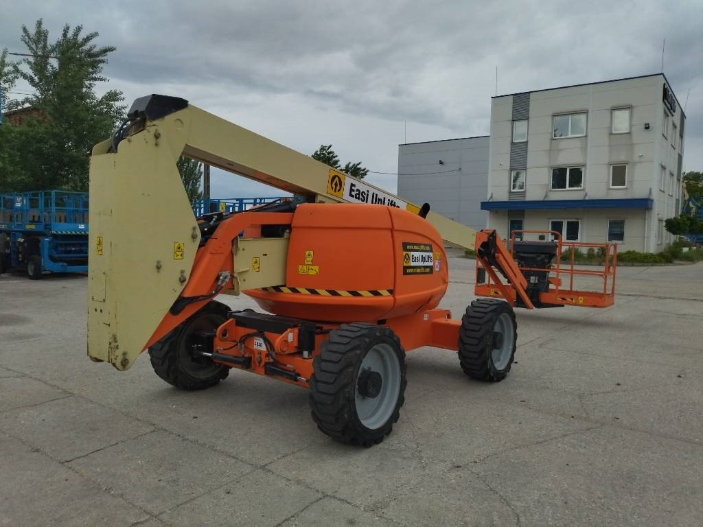 JLG 600 AJ - Plataforma articulada: foto 3 JLG 600 AJ - Plataforma articulada: foto 3
