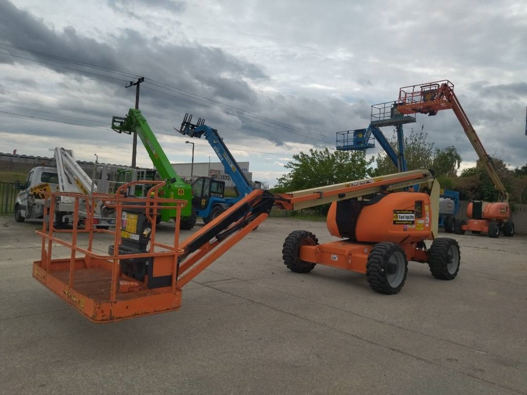 JLG 600 AJ - Plataforma articulada: foto 1 JLG 600 AJ - Plataforma articulada: foto 1