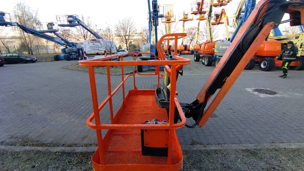 JLG 800 AJ - Plataforma articulada: foto 3 JLG 800 AJ - Plataforma articulada: foto 3