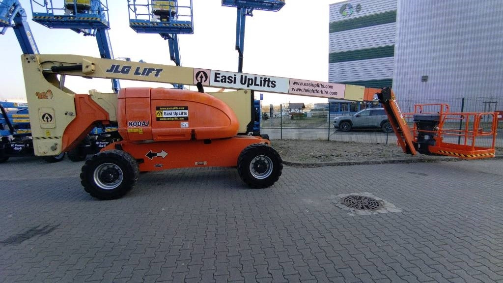 JLG 800 AJ - Plataforma articulada: foto 1 JLG 800 AJ - Plataforma articulada: foto 1