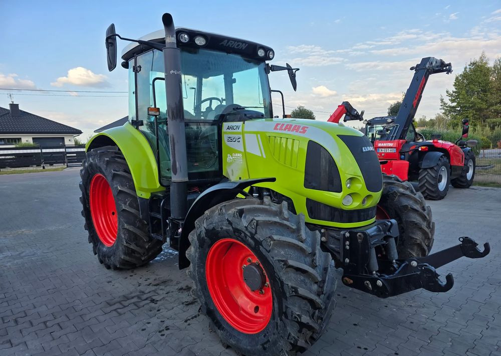 Claas Arion 620C - Tractor: foto 1 Claas Arion 620C - Tractor: foto 1