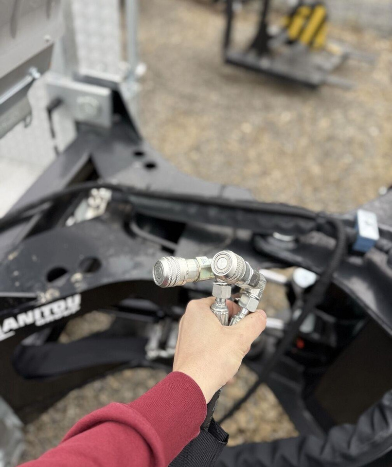 Manitou PSE4400/365 - Implemento para Maquinaria de construcción: foto 2 Manitou PSE4400/365 - Implemento para Maquinaria de construcción: foto 2