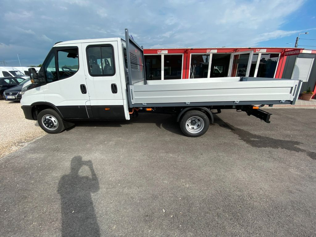 Iveco 35C18H Doka Fahrgestell 3750mm Kipper SOFORT Iveco 35C18H Doka Dreiseitenkipper3750mm SOFORT - Volquete furgoneta, Furgoneta combi: foto 5 Iveco 35C18H Doka Fahrgestell 3750mm Kipper SOFORT Iveco 35C18H Doka Dreiseitenkipper3750mm SOFORT - Volquete furgoneta, Furgoneta combi: foto 5