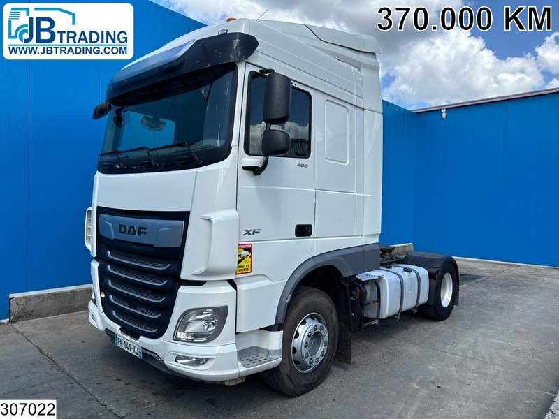 DAF XF 480 EURO 6, PTO - Cabeza tractora: foto 1 DAF XF 480 EURO 6, PTO - Cabeza tractora: foto 1