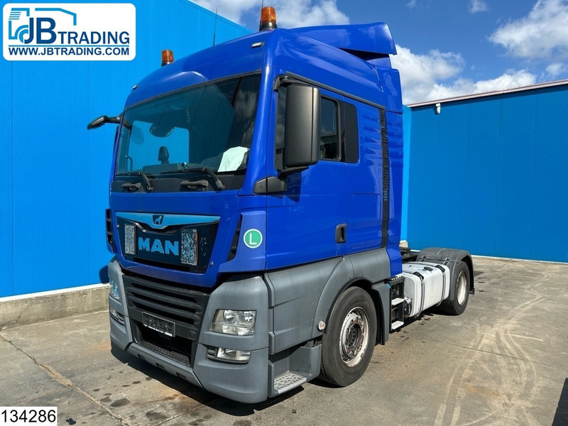 MAN TGX 18 460 EURO 6, Retarder, Standairco - Cabeza tractora: foto 1 MAN TGX 18 460 EURO 6, Retarder, Standairco - Cabeza tractora: foto 1