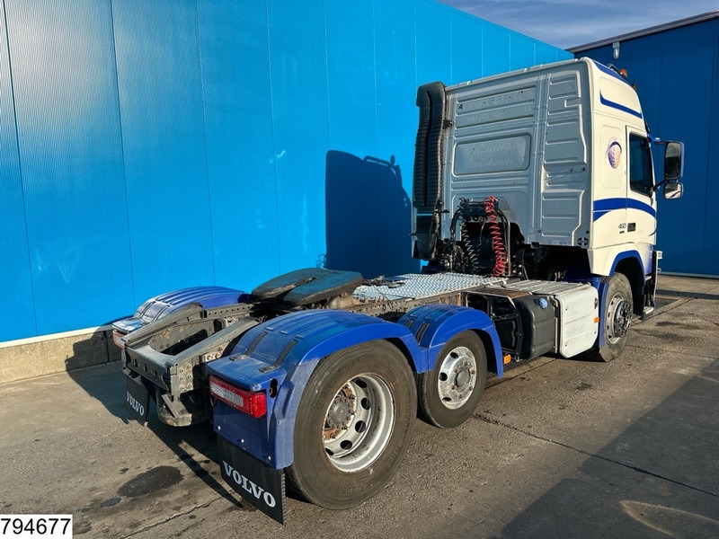 Volvo FM 460 6x2, EURO 6, PTO, RHD - Cabeza tractora: foto 4 Volvo FM 460 6x2, EURO 6, PTO, RHD - Cabeza tractora: foto 4