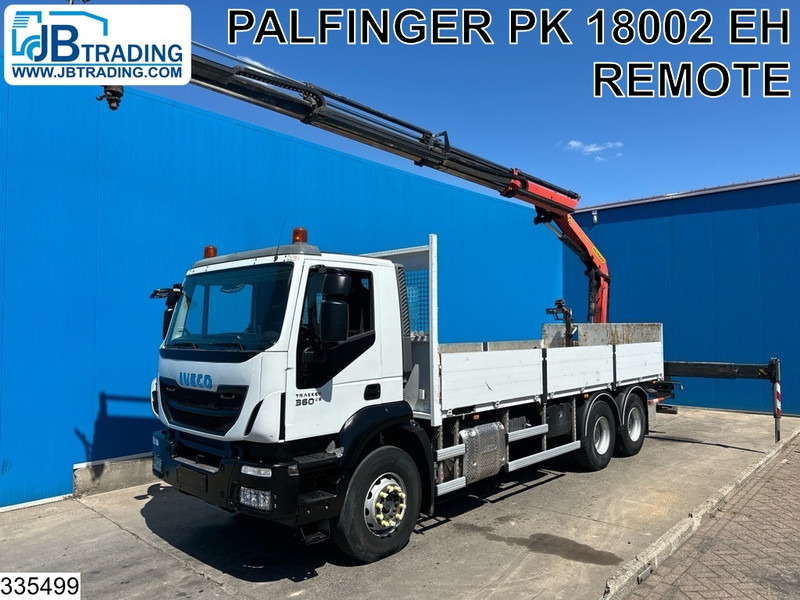 Iveco Trakker 360 6X4, EURO 6, Steel suspension, Palfinger - Camión caja abierta, Camión grúa: foto 1 Iveco Trakker 360 6X4, EURO 6, Steel suspension, Palfinger - Camión caja abierta, Camión grúa: foto 1