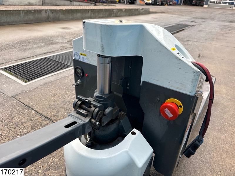 Leasing de Leva LPEPT1.5 1500 kg, 0.2 m, electric, 1317 hours Leva LPEPT1.5 1500 kg, 0.2 m, electric, 1317 hours: foto 7