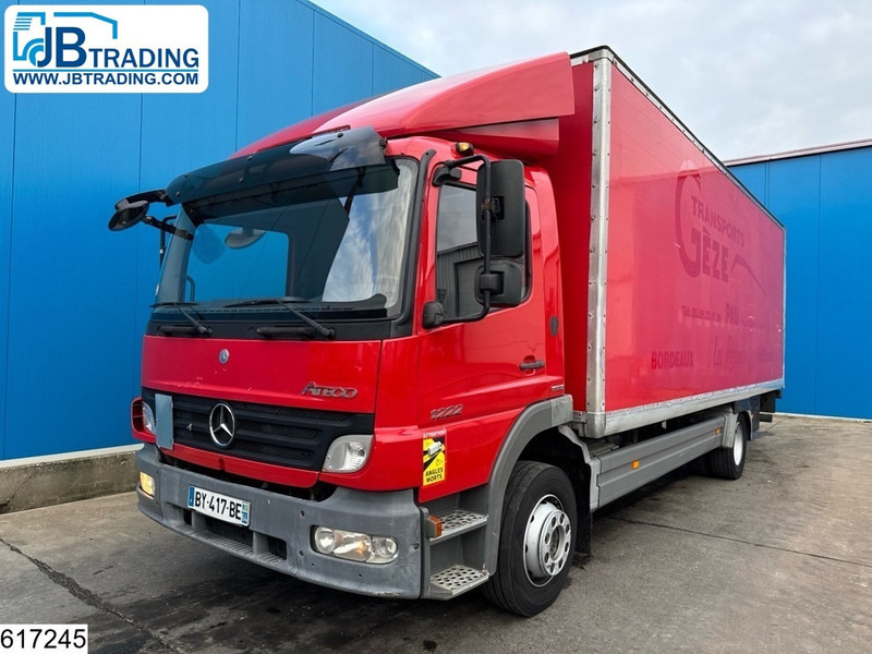 Camión caja cerrada Mercedes-Benz Atego 1222 EURO 5, Manual, B.A.R: foto 1