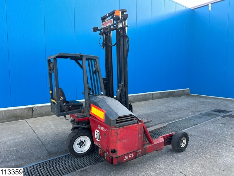 Moffett M4 20.3 3x3, H 3,90 mtr, 2000 KG - Carretilla elevadora transportable: foto 4 Moffett M4 20.3 3x3, H 3,90 mtr, 2000 KG - Carretilla elevadora transportable: foto 4
