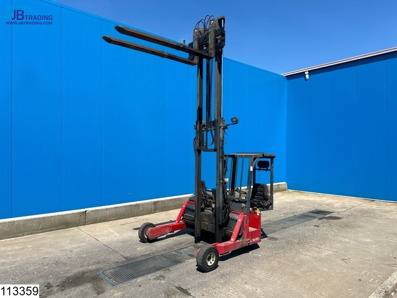 Moffett M4 20.3 3x3, H 3,90 mtr, 2000 KG - Carretilla elevadora transportable: foto 1 Moffett M4 20.3 3x3, H 3,90 mtr, 2000 KG - Carretilla elevadora transportable: foto 1