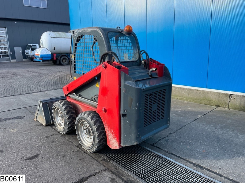 Neuson 501 S 510KG, 3.5M, 2417h - Cargadora de ruedas: foto 4 Neuson 501 S 510KG, 3.5M, 2417h - Cargadora de ruedas: foto 4