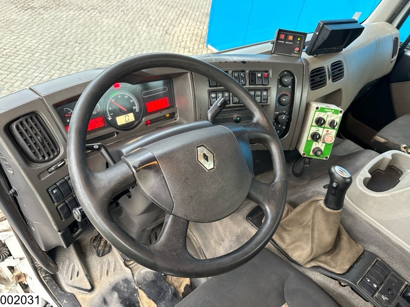 Renault Kerax 410 Dxi 8x4, EURO 4, 9m3, Steel suspension - Camión hormigonera: foto 5 Renault Kerax 410 Dxi 8x4, EURO 4, 9m3, Steel suspension - Camión hormigonera: foto 5