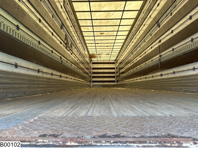 Samro gesloten bak Mega, Jumbo - Semirremolque caja cerrada: foto 3 Samro gesloten bak Mega, Jumbo - Semirremolque caja cerrada: foto 3