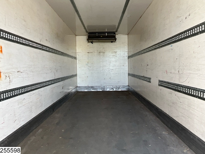 Scania R 450 EURO 6, Chereau, Retarder - Camión frigorífico: foto 3 Scania R 450 EURO 6, Chereau, Retarder - Camión frigorífico: foto 3