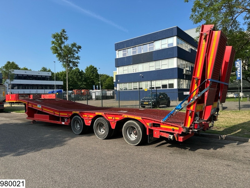 Verem Lowbed 45,000KG, Steering axle, Hydraulic, Winch - Semirremolque góndola rebajadas: foto 4 Verem Lowbed 45,000KG, Steering axle, Hydraulic, Winch - Semirremolque góndola rebajadas: foto 4