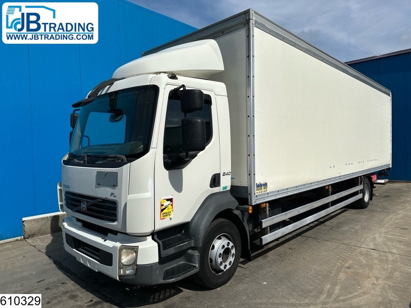 Volvo FL 240 EURO 5, Manual, Dhollandia - Camión caja cerrada: foto 1 Volvo FL 240 EURO 5, Manual, Dhollandia - Camión caja cerrada: foto 1