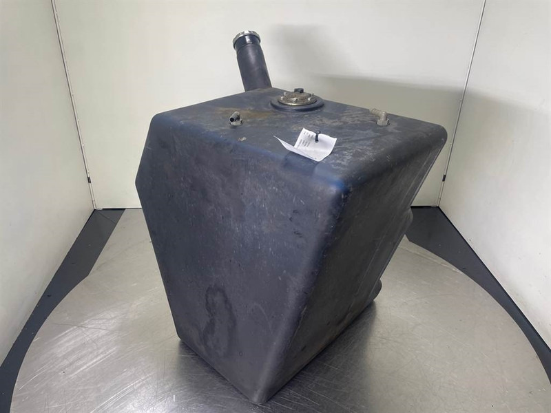 Ahlmann AZ150-4100050A-Fuel tank/Kraftstofftank - Bastidor/ Chasis para Maquinaria de construcción: foto 3 Ahlmann AZ150-4100050A-Fuel tank/Kraftstofftank - Bastidor/ Chasis para Maquinaria de construcción: foto 3