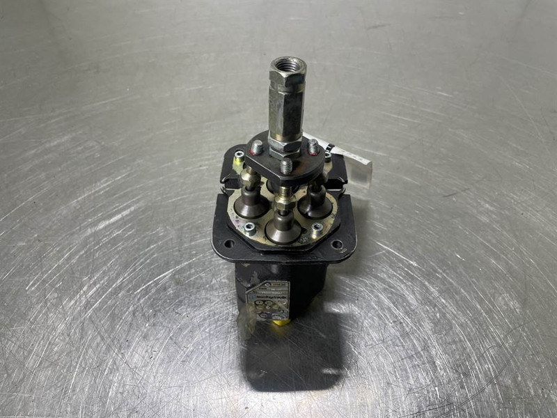 Ahlmann AZ150-HRK30-Servo valve/Servoventil/Servoventiel - Hidráulica para Maquinaria de construcción: foto 5 Ahlmann AZ150-HRK30-Servo valve/Servoventil/Servoventiel - Hidráulica para Maquinaria de construcción: foto 5