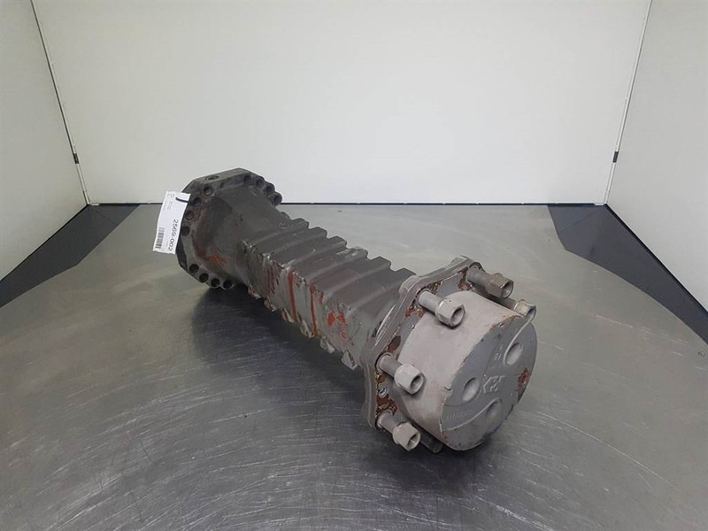 CLARK-HURTH 317/112/54-Spicer Dana 11206018639-Axle housing - Eje y piezas para Maquinaria de construcción: foto 4 CLARK-HURTH 317/112/54-Spicer Dana 11206018639-Axle housing - Eje y piezas para Maquinaria de construcción: foto 4