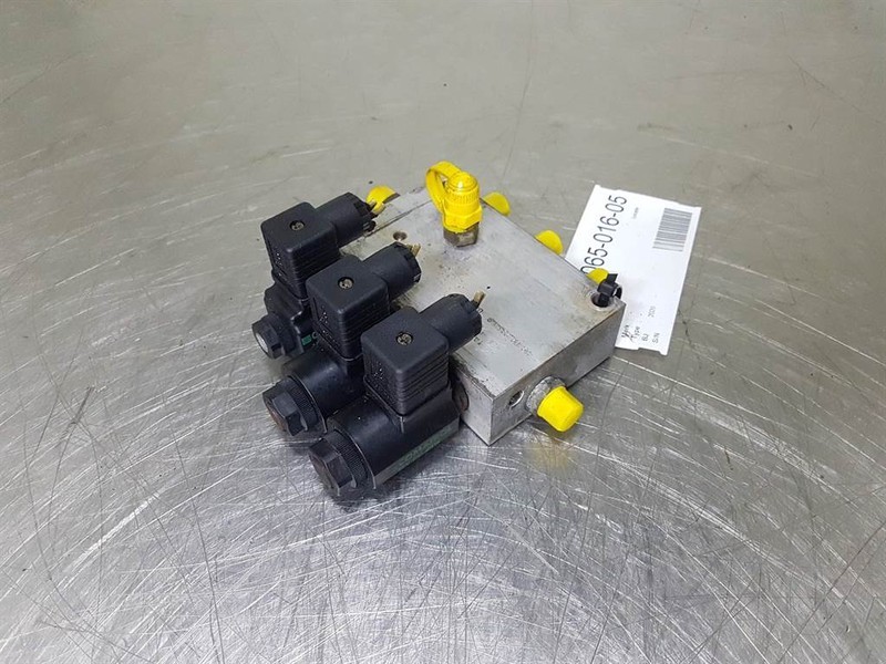 Comatrol 89.02.236.1.9 - Valve/Ventile/Ventiel - Hidráulica para Maquinaria de construcción: foto 1 Comatrol 89.02.236.1.9 - Valve/Ventile/Ventiel - Hidráulica para Maquinaria de construcción: foto 1