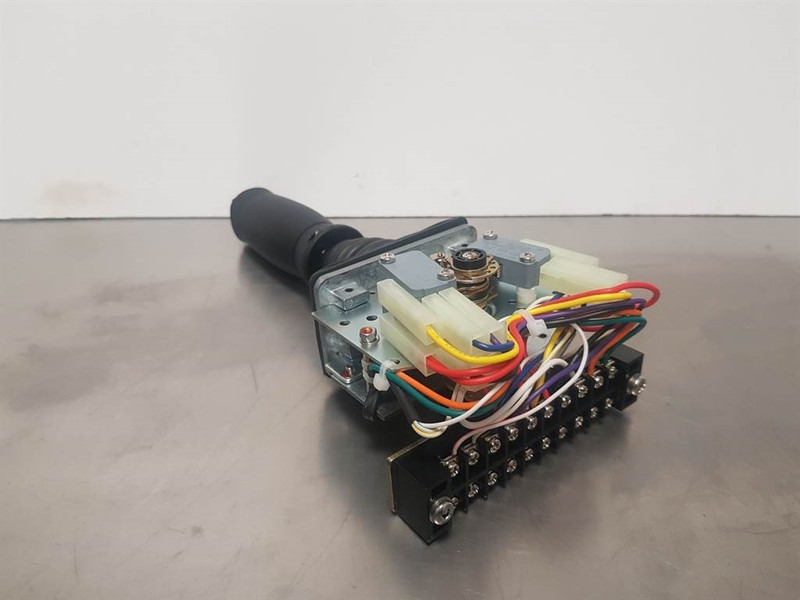 Genie 56773GT - Joystick/Steuergriff/Bedieningshendel - Sistema eléctrico para Maquinaria de construcción: foto 4 Genie 56773GT - Joystick/Steuergriff/Bedieningshendel - Sistema eléctrico para Maquinaria de construcción: foto 4