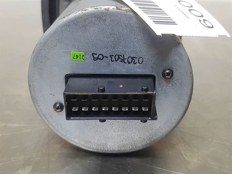 Joystick DT1 - Steuergriff/Bedieningshendel - Sistema eléctrico para Maquinaria de construcción: foto 4 Joystick DT1 - Steuergriff/Bedieningshendel - Sistema eléctrico para Maquinaria de construcción: foto 4