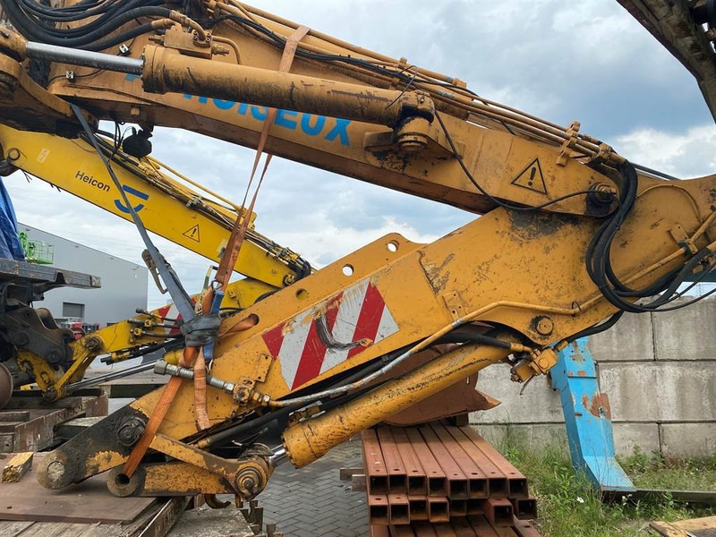 Liebherr A 904 (For parts) - Excavadora de ruedas: foto 3 Liebherr A 904 (For parts) - Excavadora de ruedas: foto 3