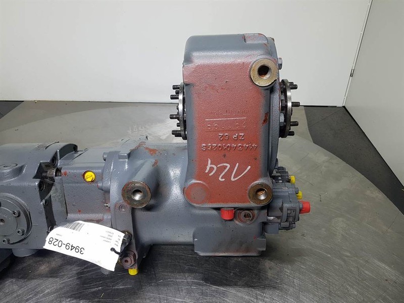 Liebherr A924 - 5008263-ZF 2HL-100-Transmission/Getriebe - Caja de cambios y piezas para Maquinaria de construcción: foto 2 Liebherr A924 - 5008263-ZF 2HL-100-Transmission/Getriebe - Caja de cambios y piezas para Maquinaria de construcción: foto 2