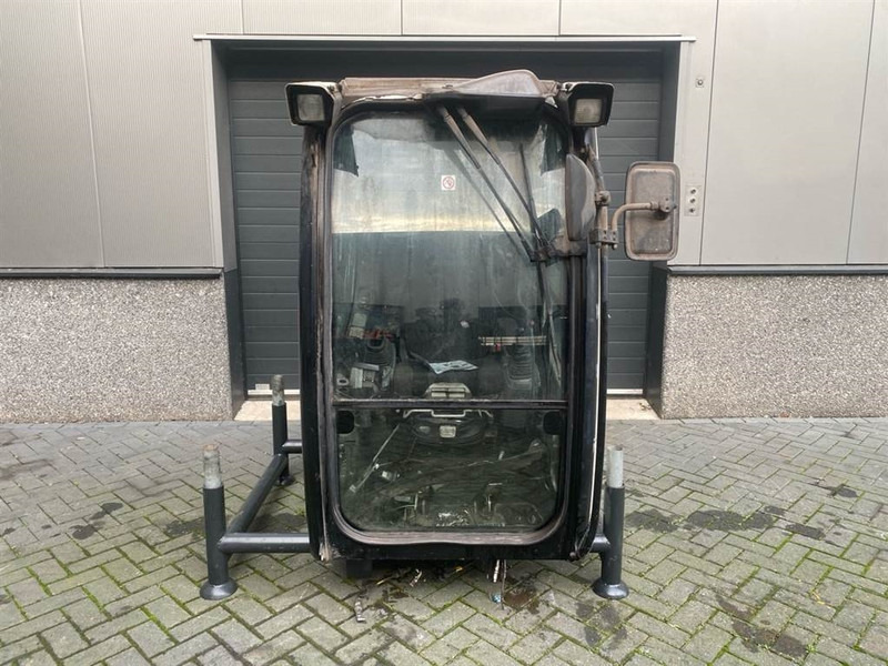 Liebherr LH24M-94087410-Cabin/Kabine/Cabine - Cabina e interior para Maquinaria de construcción: foto 4 Liebherr LH24M-94087410-Cabin/Kabine/Cabine - Cabina e interior para Maquinaria de construcción: foto 4