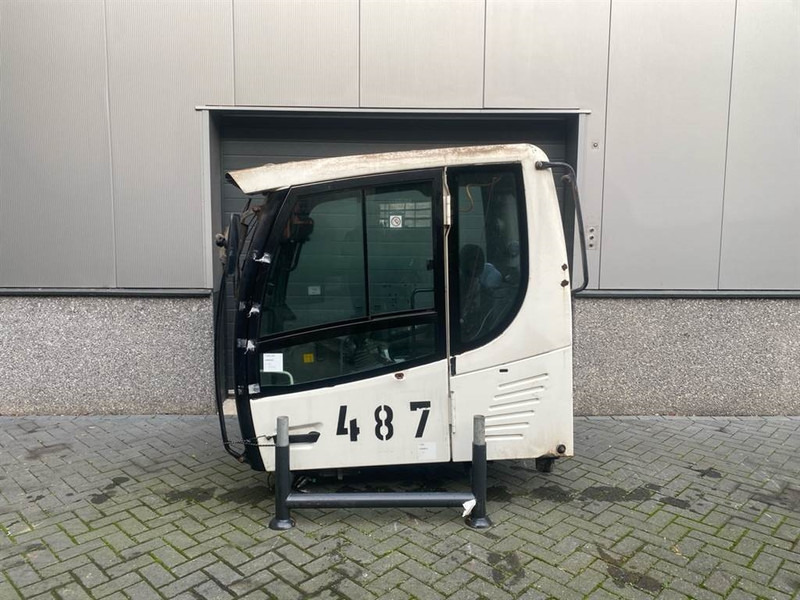 Liebherr LH24M-94087410-Cabin/Kabine/Cabine - Cabina e interior para Maquinaria de construcción: foto 2 Liebherr LH24M-94087410-Cabin/Kabine/Cabine - Cabina e interior para Maquinaria de construcción: foto 2