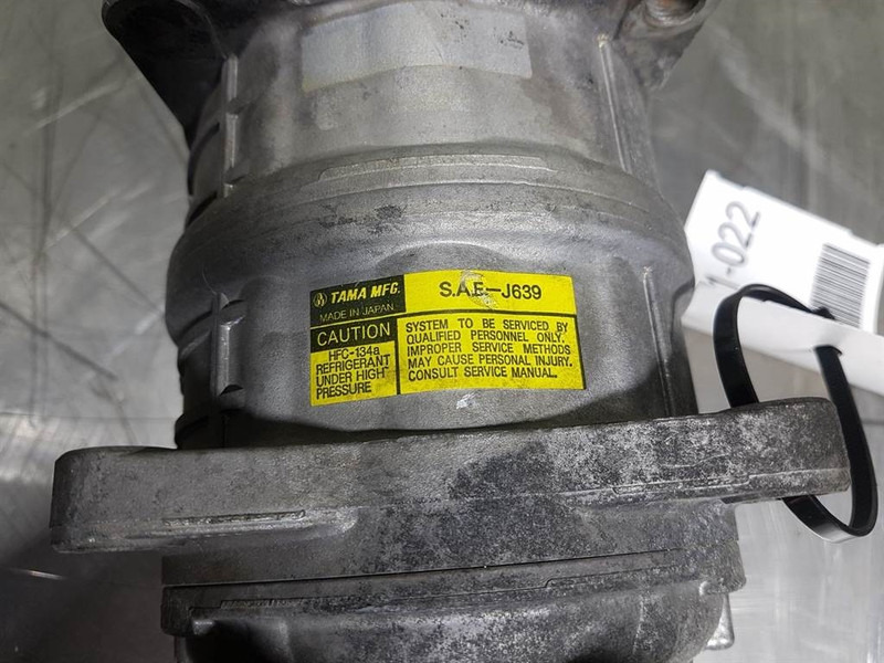 Ljungby Maskin L12 -Tama MFG SAE-J639 - Compressor/Kompres - Compresor de aire acondicionado para Maquinaria de construcción: foto 3 Ljungby Maskin L12 -Tama MFG SAE-J639 - Compressor/Kompres - Compresor de aire acondicionado para Maquinaria de construcción: foto 3