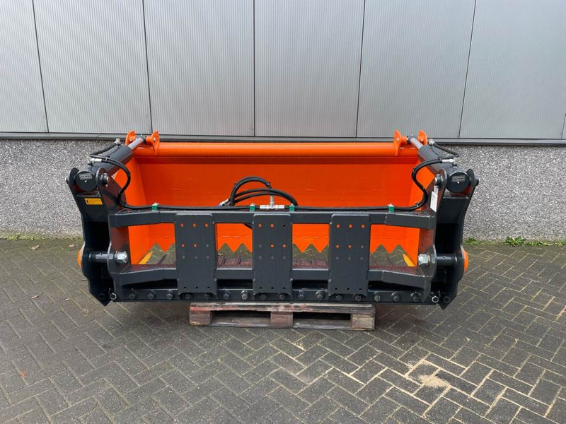 MAMMUT SC220M - Silage cutter/Silageschneider/Kuilhapper - Equipo para silos: foto 3 MAMMUT SC220M - Silage cutter/Silageschneider/Kuilhapper - Equipo para silos: foto 3