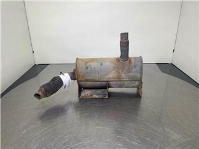 Manitou MT523-250522-Exhaust/Auspuff/Uitlaat - Motor para Maquinaria de construcción: foto 1 Manitou MT523-250522-Exhaust/Auspuff/Uitlaat - Motor para Maquinaria de construcción: foto 1