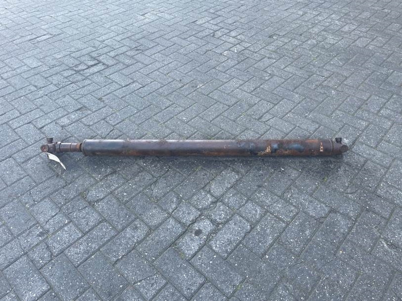 Manitou MT523 - Propshaft/Gelenkwelle/Cardanas - Eje y piezas para Maquinaria de construcción: foto 1 Manitou MT523 - Propshaft/Gelenkwelle/Cardanas - Eje y piezas para Maquinaria de construcción: foto 1