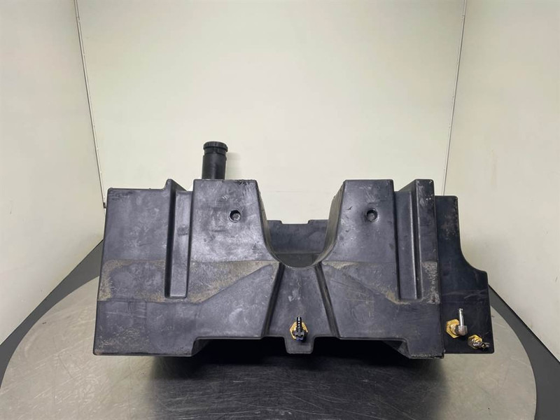 New Holland W110C-87400409-Fuel tank/Kraftstofftank - Bastidor/ Chasis para Maquinaria de construcción: foto 3 New Holland W110C-87400409-Fuel tank/Kraftstofftank - Bastidor/ Chasis para Maquinaria de construcción: foto 3