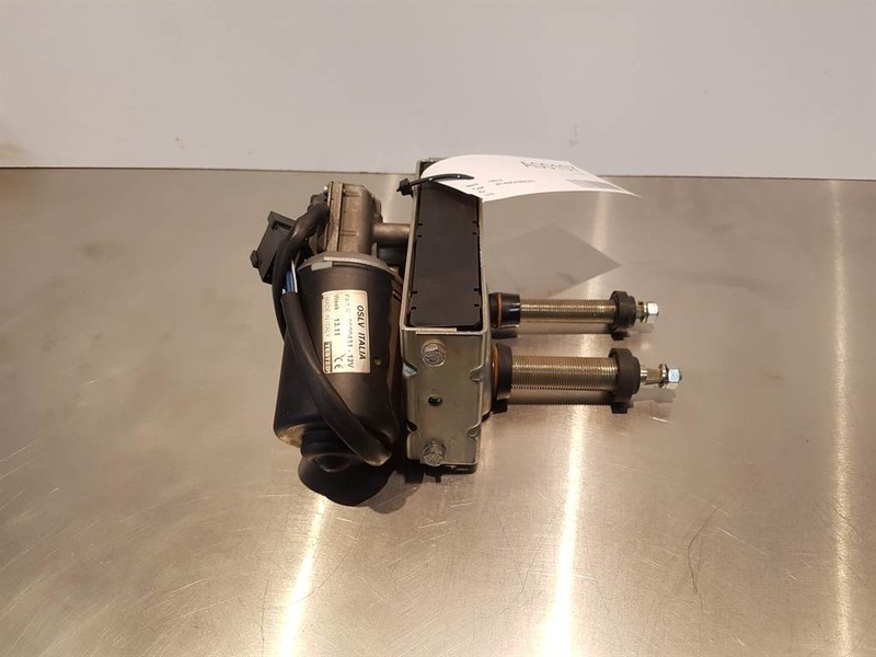 Terex TL/SKL-5388665416-OSLV-Wiper motor/Wischermotor - Sistema eléctrico para Maquinaria de construcción: foto 5 Terex TL/SKL-5388665416-OSLV-Wiper motor/Wischermotor - Sistema eléctrico para Maquinaria de construcción: foto 5