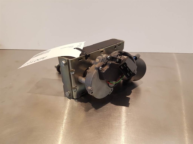 Terex TL/SKL-5388665416-OSLV-Wiper motor/Wischermotor - Sistema eléctrico para Maquinaria de construcción: foto 3 Terex TL/SKL-5388665416-OSLV-Wiper motor/Wischermotor - Sistema eléctrico para Maquinaria de construcción: foto 3
