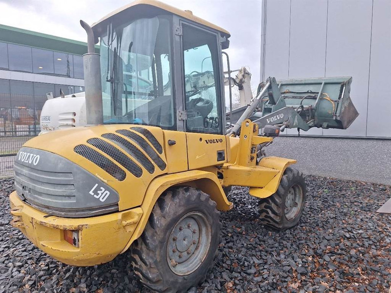 Volvo L30D - (For parts) - Cargadora de ruedas: foto 3 Volvo L30D - (For parts) - Cargadora de ruedas: foto 3