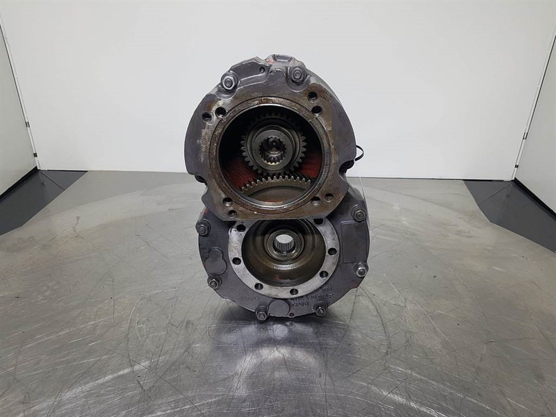 ZF AV-230 - Transmission/Getriebe/Transmissiebak - Caja de cambios y piezas para Maquinaria de construcción: foto 4 ZF AV-230 - Transmission/Getriebe/Transmissiebak - Caja de cambios y piezas para Maquinaria de construcción: foto 4