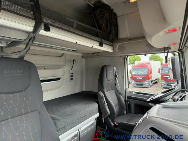 DAF 480 SSC BDF SDG Multiwechsler 2Betten Standklima - Camión portacontenedore/ Intercambiable: foto 3 DAF 480 SSC BDF SDG Multiwechsler 2Betten Standklima - Camión portacontenedore/ Intercambiable: foto 3