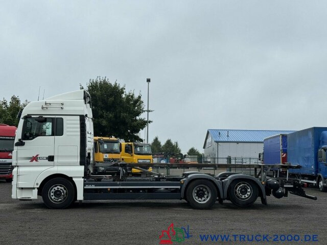 MAN TGX 26.500 XLX Haus Bett hydr Hub Multi Wechsler - Camión portacontenedore/ Intercambiable: foto 4 MAN TGX 26.500 XLX Haus Bett hydr Hub Multi Wechsler - Camión portacontenedore/ Intercambiable: foto 4