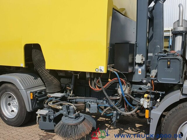 Mercedes-Benz 1518 Winterdienst - Streuer - Kehrmaschine 1.Hd - Barredora vial: foto 3 Mercedes-Benz 1518 Winterdienst - Streuer - Kehrmaschine 1.Hd - Barredora vial: foto 3