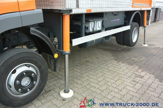 Mercedes-Benz Atego 815 Wumag WT170 17 m seitl. Auslage 11.3 m - Camión con plataforma elevadora: foto 3 Mercedes-Benz Atego 815 Wumag WT170 17 m seitl. Auslage 11.3 m - Camión con plataforma elevadora: foto 3