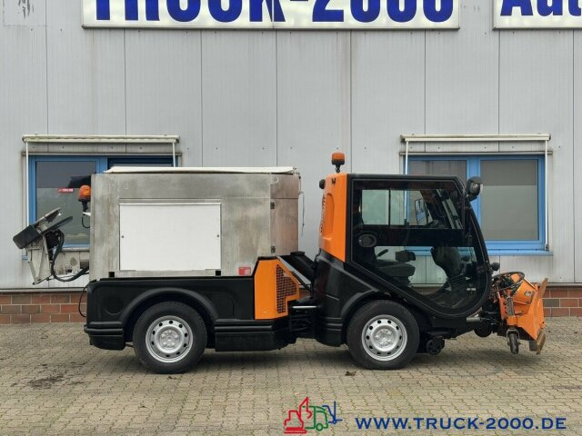Multicar Nilfisk JungoJet3500 Winterdienst & Kehrmaschine - Barredora vial: foto 2 Multicar Nilfisk JungoJet3500 Winterdienst & Kehrmaschine - Barredora vial: foto 2