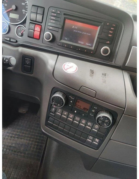 Cabeza tractora MAN TGX 18.360 Euro6 Belgian papers: foto 15 Cabeza tractora MAN TGX 18.360 Euro6 Belgian papers: foto 15